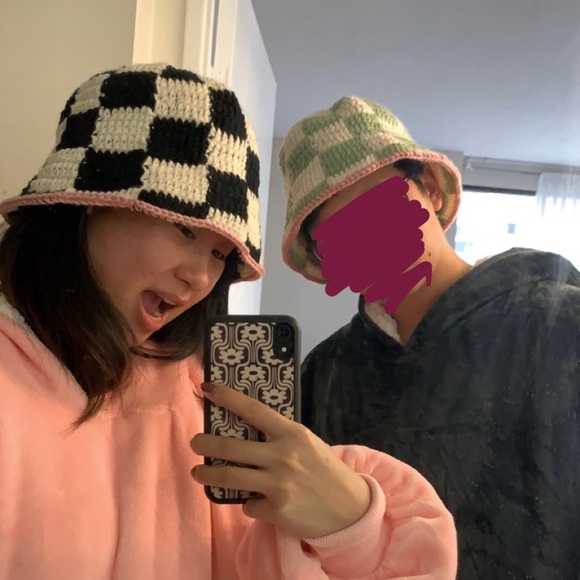 Handmade Red & Pink Checkered Bucket Hat - Picture 3 of 3